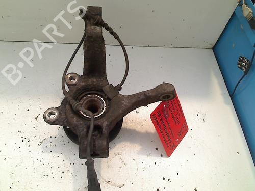 Used Right front steering knuckle DACIA SANDERO 1.2 16V (75 hp) 21917528