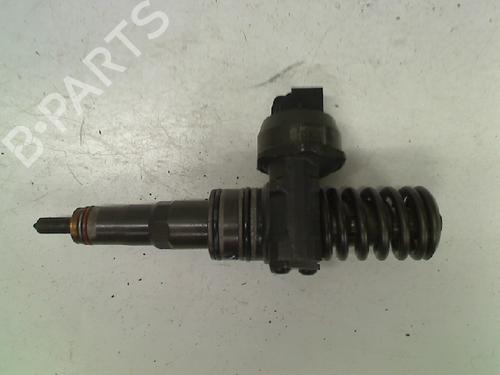 Used Injector VW CADDY III MPV (2KB, 2KJ, 2CB, 2CJ) 1.9 TDI (105 hp) 21922186