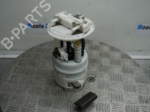Used Fuel pump RENAULT CLIO IV Grandtour (KH_) 0.9 TCe 90 (90 hp) 24590107