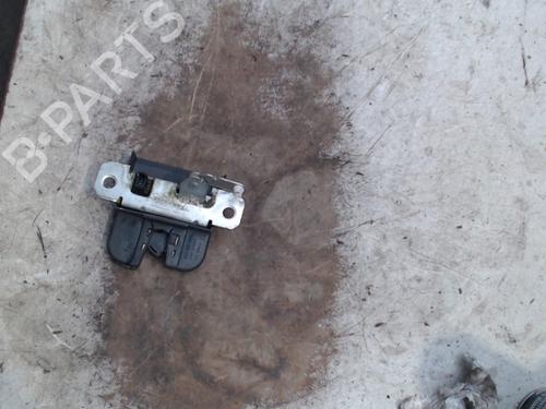 Used Tailgate lock VW POLO (9N_, 9A_) 1.4 TDI (80 hp) 21940393