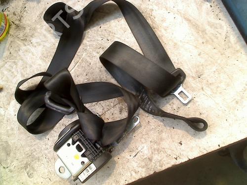 Used Front right seatbelt VW POLO (9N_, 9A_) 1.4 TDI (70 hp) 21931895