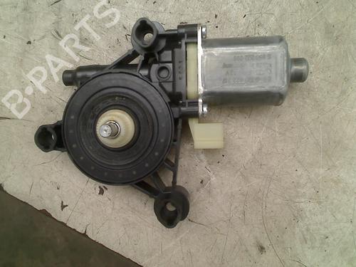 Used Right front window motor AUDI A3 Sportback (8YA, 8YF) 35 TFSI (150 hp) 21925526
