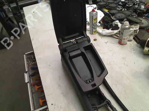 Armrest / Center console BMW 1 (E81) 120 i | BP21914679I20 
