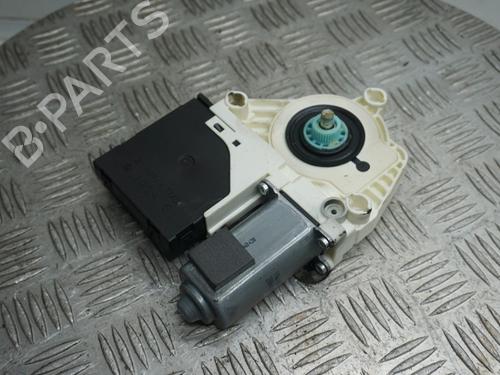 Used Electronic module AUDI A3 Convertible (8P7) 1.8 TFSI (160 hp) 23018315