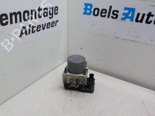 Used ABS pump CITROËN C4 Coupe (LA_) 1.4 16V (88 hp) 23004922