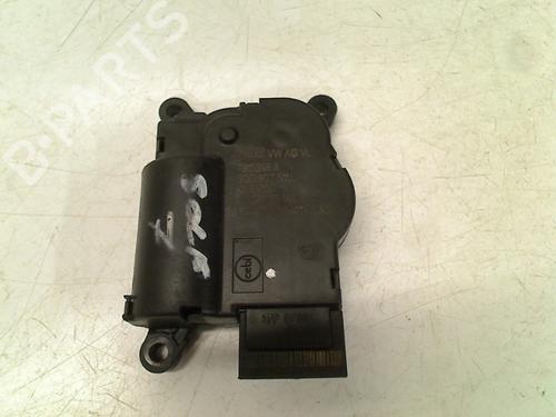 Used Electronic module VW TOURAN (5T1) 1.4 TSI (150 hp) 21932965