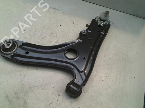 Used Left front suspension arm VW GOLF III (1H1) 1.8 (75 hp) 21919761