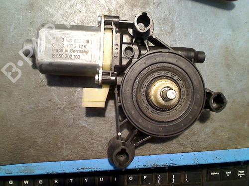 Right front window motor VW GOLF VII (5G1, BQ1, BE1, BE2) 1.2 TSI | BP21922018E20 
