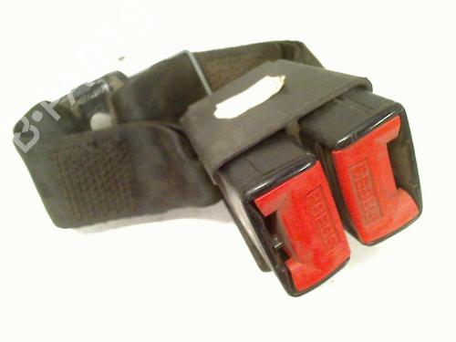 Used Seat buckle RENAULT MEGANE I (BA0/1_) 1.4 16V (BA0D, BA1H, BA0W, BA10) (95 hp) 21930471
