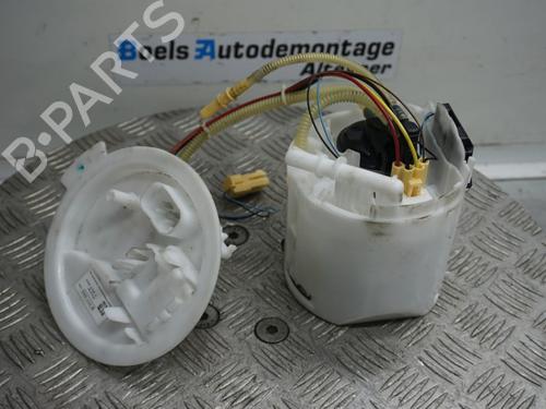 Used Fuel pump BMW 3 (G20, G80, G28) M3 Competition xDrive (510 hp) 26897070