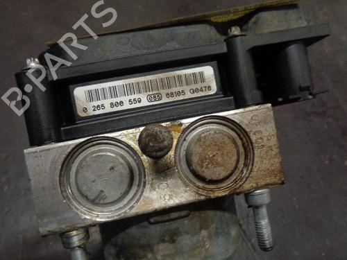 Used ABS pump RENAULT CLIO III (BR0/1, CR0/1) 1.5 dCi (C/BR0G, C/BR1G) (68 hp) 21905186