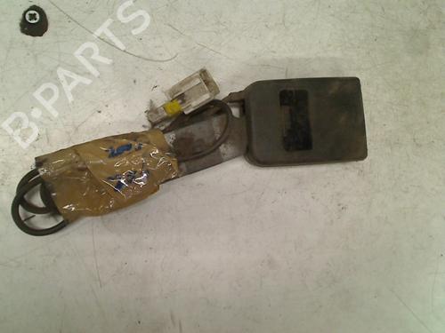 Used Seat buckle PEUGEOT 206 Hatchback (2A/C) 1.1 i (60 hp) 21930340