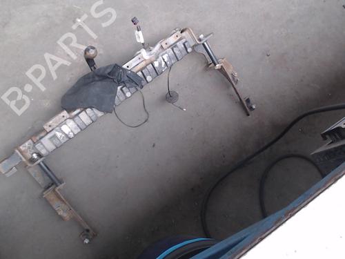Used Tow ball/Mechanism OPEL ZAFIRA / ZAFIRA FAMILY B (A05) 2.2 (M75) (150 hp) 21935050