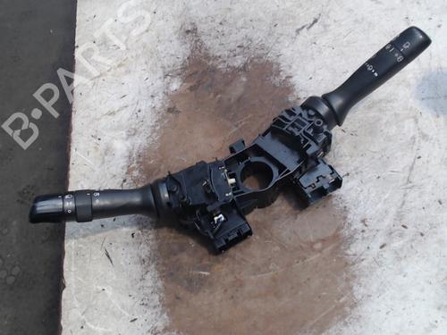 Used Steering column stalk TOYOTA YARIS (_P9_) 1.33 VVT-i (NSP90_, NSP90R) (100 hp) 21943683