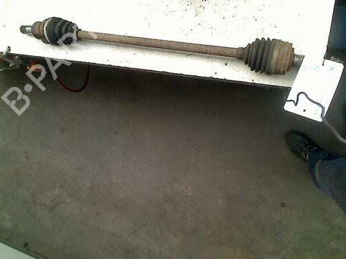 Used Right front driveshaft PEUGEOT 107 (PM_, PN_) 1.0 (68 hp) 21924228