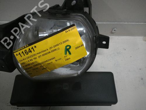 Used Right front fog light KIA RIO I Hatchback (DC) 1.5 16V (97 hp) 21905024