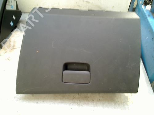 Used Glove box MERCEDES-BENZ A-CLASS (W176) A 160 CDI / d (176.011) (90 hp) 21922096
