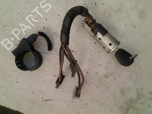 Used Ignition barrel PEUGEOT 806 (221) 2.0 (121 hp) 21924512