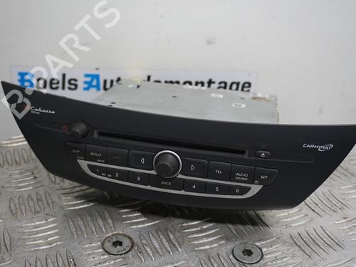 Used Radio RENAULT LAGUNA III (BT0/1) 1.6 16V (BT04, BT0D, BT0U) (110 hp) 23014693