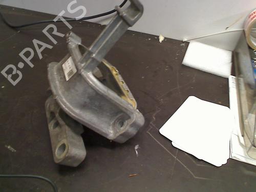Used Engine mount VW GOLF VII (5G1, BQ1, BE1, BE2) 1.4 TSI (150 hp) 21910929
