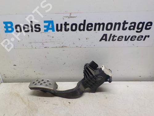 Used Pedal OPEL CORSA D (S07) 1.4 (L08, L68) (100 hp) 23005944