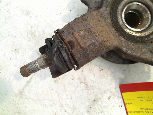 Right front steering knuckle CITROËN C4 Coupe (LA_) 1.6 16V | BP21911607M26 