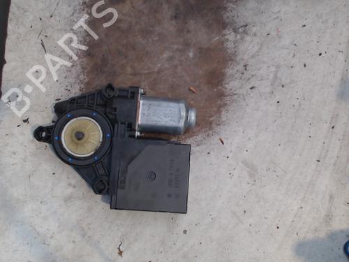 Left front window motor VW GOLF VI (5K1) 1.6 TDI | BP21941861E21
