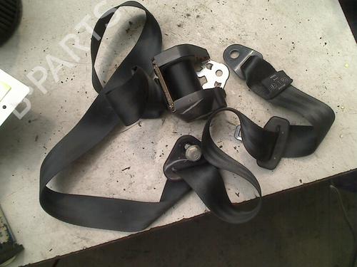 Used Rear left seatbelt NISSAN MICRA III (K12) 1.2 16V (80 hp) 21924237