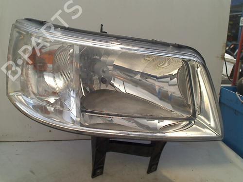 Used Right headlight VW TRANSPORTER T5 Platform/Chassis (7JD, 7JE, 7JL, 7JY, 7JZ, 7F 1.9 TDI (105 hp) 21917432