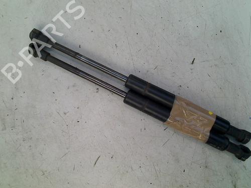 Used Tailgate lift support FORD FOCUS I Saloon (DFW) 1.6 16V (100 hp) 21914863