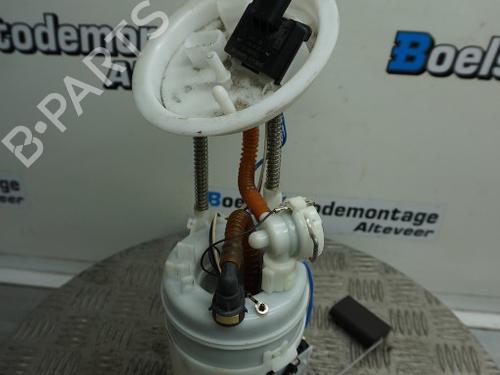 Used Fuel pump BMW X3 (F25) xDrive 28 i (245 hp) 23015233