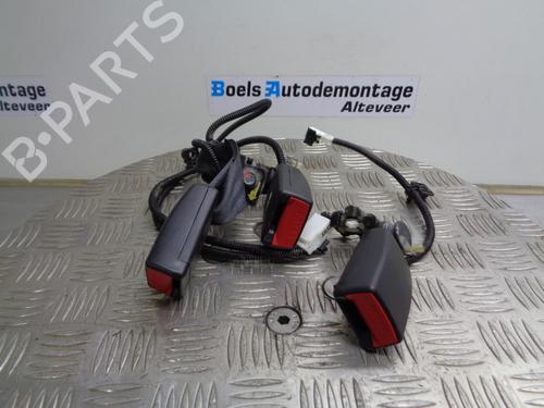 Sikkerhedssele bag højre HYUNDAI i10 II (BA, IA) 1.0 (67 hp) 23012438
