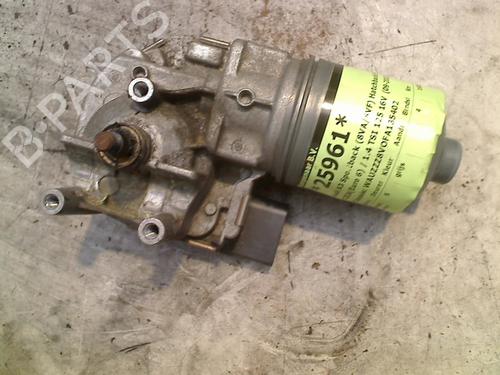 Used Front wiper motor AUDI A3 Sportback (8VA, 8VF) 1.4 TFSI (125 hp) 21931582