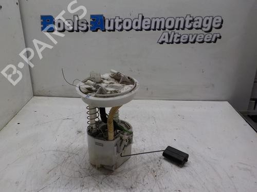 Used Fuel pump MAZDA 2 (DY) 1.4 CD (68 hp) 23008702