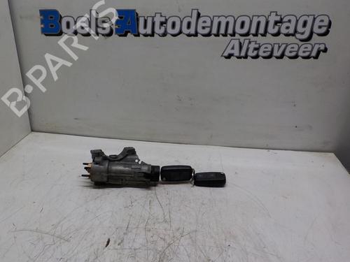 Rattlås /Tenningslås VW TRANSPORTER T5 Van (7HA, 7HH, 7EA, 7EH) 1.9 TDI (102 hp) 23008738