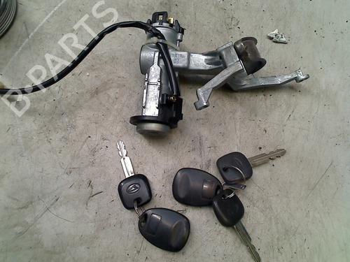 Used Ignition barrel DAIHATSU SIRION (M1) 1.0 i (M100) (56 hp) 21916075