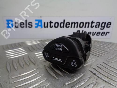 Used Switch NISSAN X-TRAIL I (T30) 2.2 dCi (136 hp) 23013072