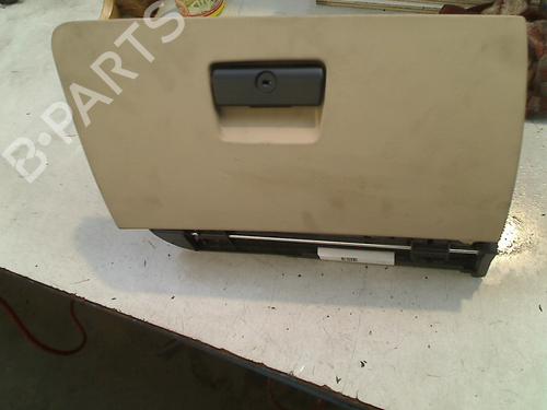 Used Glove box BMW 3 (E90) 316 d (116 hp) 21922703