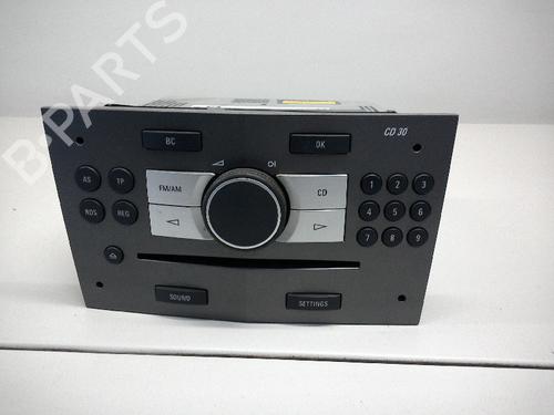 Radio OPEL ASTRA H Estate (A04) 1.9 CDTI (L35) (100 hp) 21906327