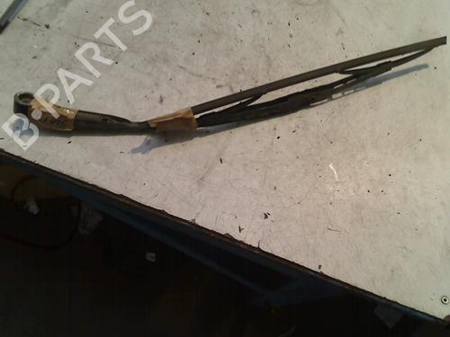 Used Rear windshield wiper arm HONDA CIVIC VI Hatchback (EJ, EK) 1.4 i (EJ9) (75 hp) 21921960