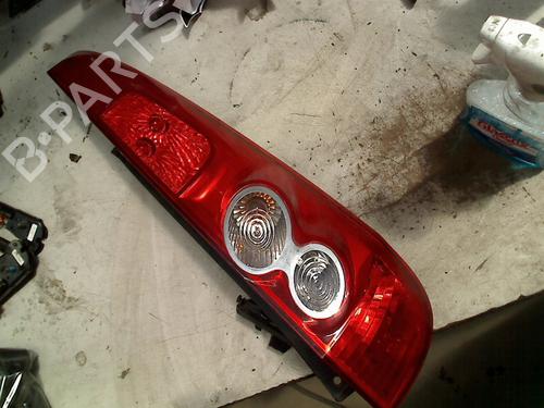 Used Right taillight FORD FIESTA V (JH_, JD_) 1.4 16V (80 hp) 21934425