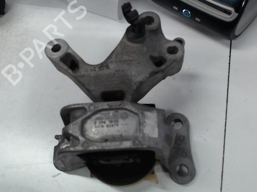 Used Engine mount RENAULT MEGANE III Hatchback (BZ0/1_, B3_) 1.5 dCi (106 hp) 21938859