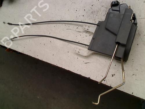 Used Front right lock HYUNDAI TUCSON (JM) 2.0 (141 hp) 21930738