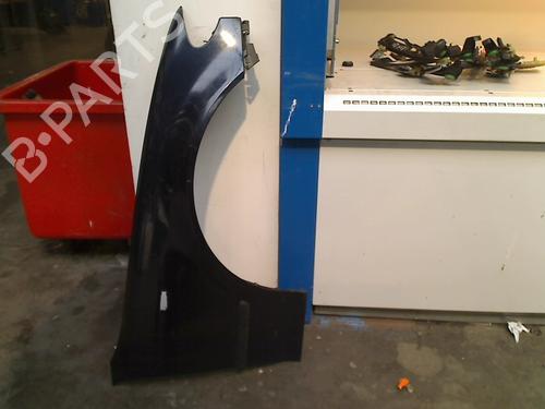 Used Right front fenders BMW 3 (E46) 316 i (115 hp) 21918035