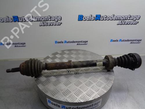 Used Right front driveshaft VW GOLF III Cabriolet (1E7) 1.8 (90 hp) 23028131