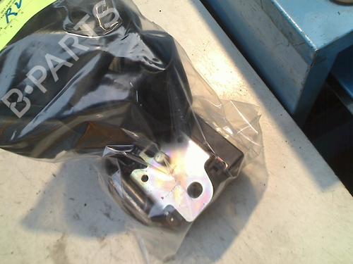 Used Front right seatbelt FIAT BRAVO I (182_) 1.6 16V (182.AB) (103 hp) 21922829