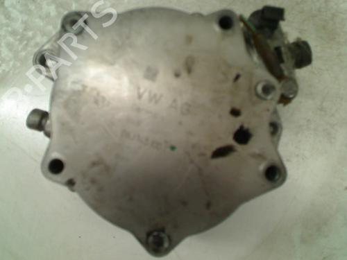 Used Vacuum pump VW GOLF VI (5K1) 2.0 R 4motion (265 hp) 21930155