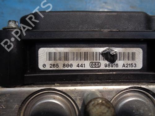 Used ABS pump PEUGEOT 107 (PM_, PN_) 1.0 (68 hp) 21906043