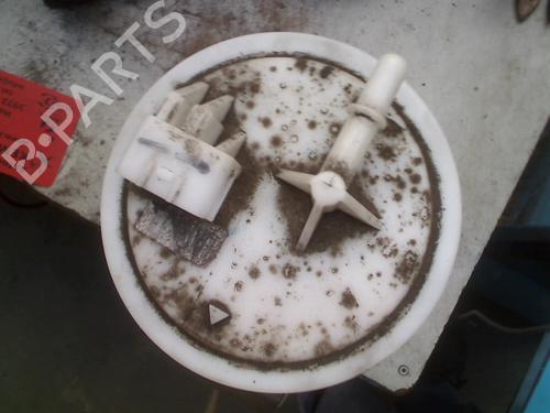 Used Fuel pump NISSAN ALMERA TINO (V10) 1.8 (114 hp) 21932568