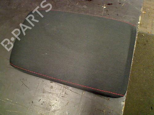 Used Armrest / Center console VW GOLF VI (5K1) 1.2 TSI (86 hp) 21910911